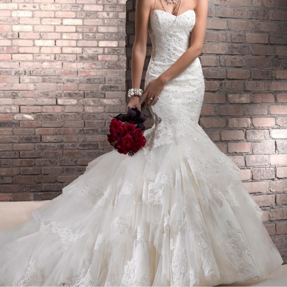 Maggie Sottero Adalee Wedding Dress